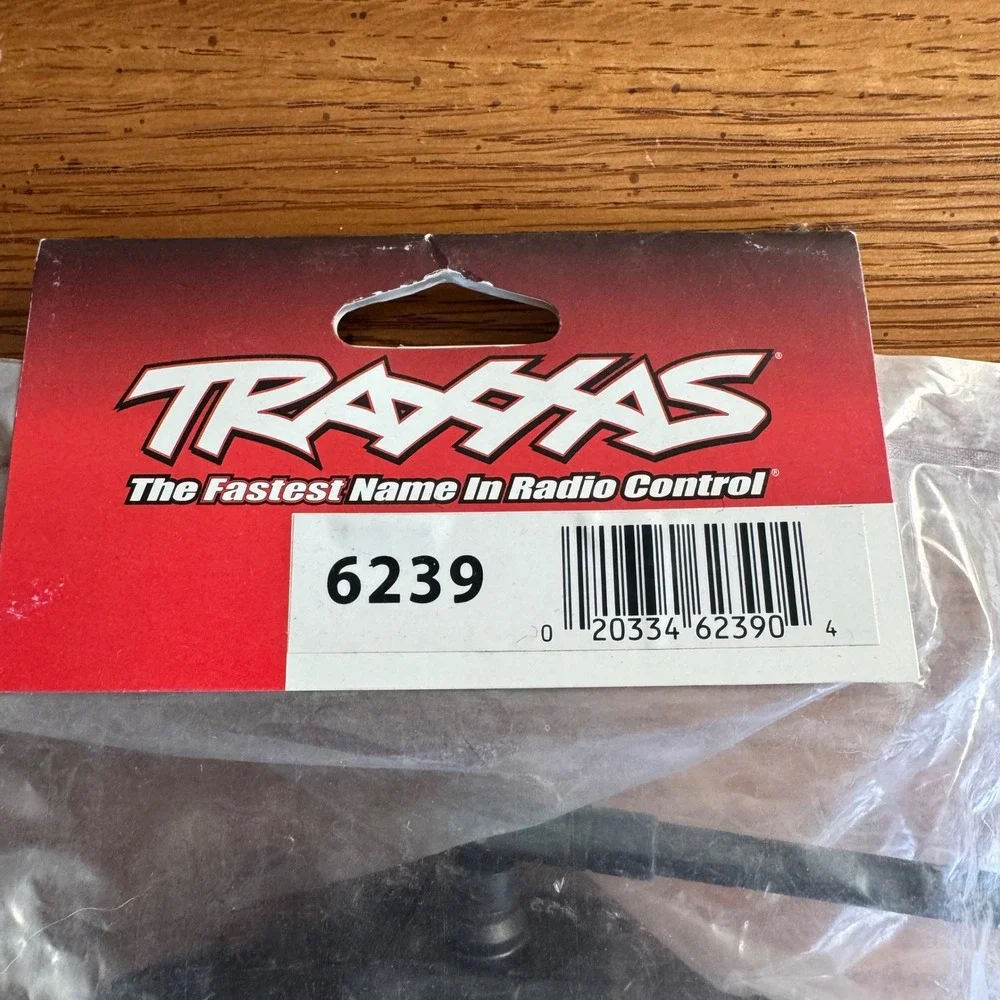 Traxxas 6239 Transmitter 2.4GHz‎ 4 Channel Radio Control for RC